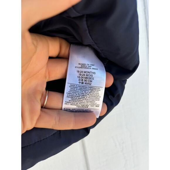 Baby Gap Quilted Puffer Vest, Hooded,  Navy Blue, Toddler‎ Size 18-24 Mos - Picture 3 of 6